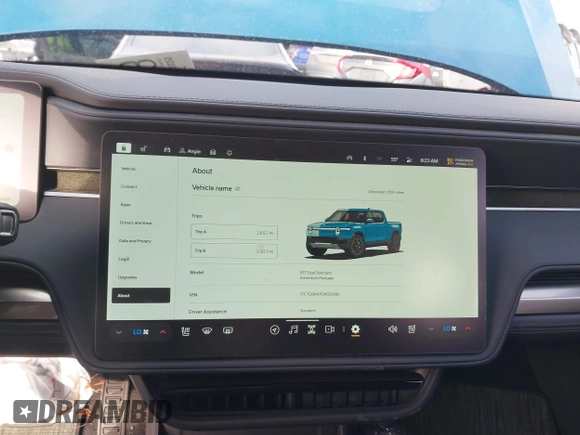 2025 Rivian R1T Adventure z VIN 7FCTGBAA9SN035986, wystawiony jako IAAI lot #41510257 z przebiegiem 2 102 mil mil oraz . Historia ofert i sprzedaży dostępna na DreamBid. Obrazek 19.
