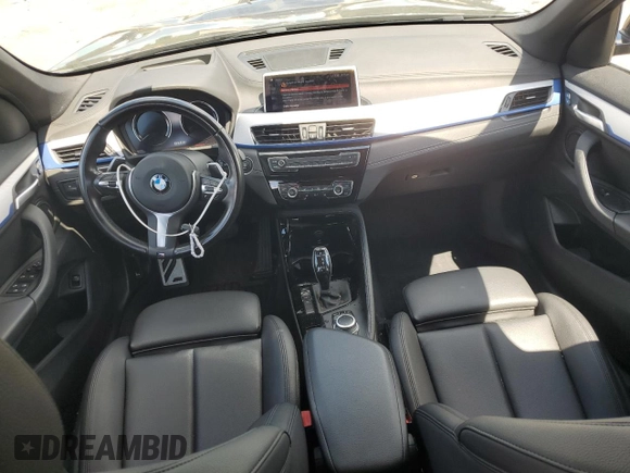 2021 BMW X1 sDrive28i z VIN WBXJG7C00M5T64693, wystawiony jako Copart lot #54013925 z przebiegiem 26 075 mil mil oraz Szkody całkowita. Historia ofert i sprzedaży dostępna na DreamBid. Obrazek 8.