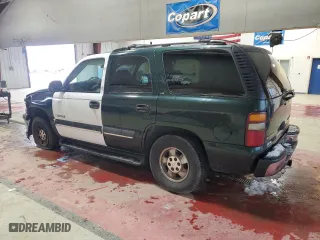 2002 Chevrolet Tahoe LT with VIN 1GNEC13Z02R260191, listed as a Copart auction lot 41729345 with 230,568 mi miles and Non Repairable. Bid and sale history available at carsss.com. Image 2.