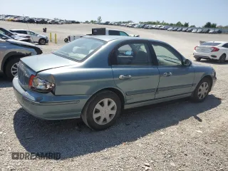 2005 Hyundai Sonata GL with VIN KMHWF25S45A153430, listed as a Copart auction lot 68451184 with 183,428 mi miles and Salvage Title. Bid and sale history available at carsss.com. Image 3.