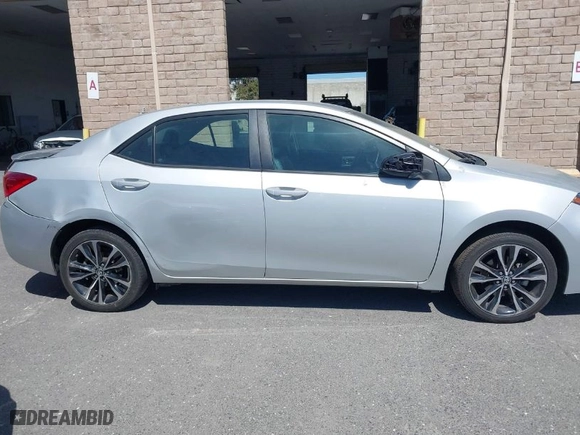 2019 Toyota Corolla L with VIN 5YFBURHE8KP882089, listed as a IAAI auction lot 39545437 with 117,129 mi miles. Bid and sale history available at carsss.com. Image 13.