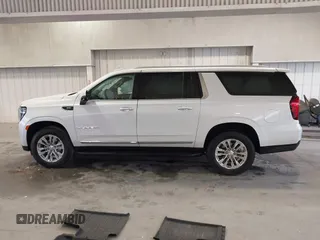 2024 GMC Yukon XL SLT with VIN 1GKS2GKD1RR349726, listed as a IAAI auction lot 41645353 with 5,963 mi miles. Bid and sale history available at carsss.com. Image 14.