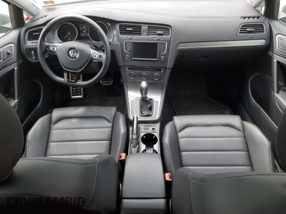 2017 Volkswagen Golf S z VIN 3VWH17AU5HM522302, wystawiony jako Copart lot #60602365 z przebiegiem 93 985 mil mil oraz Nie do naprawy • Non repairable. Historia ofert i sprzedaży dostępna na DreamBid. Obrazek 8.