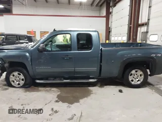 2013 Chevrolet Silverado 1500 LT with VIN 1GCRKSE70DZ137623, listed as a IAAI auction lot 41176402 with 134,194 mi miles and . Bid and sale history available at DreamBid. Image 14.