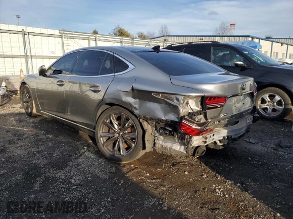 2018 Lexus LS 500 with VIN JTHC51FF8J5001660, listed as a Copart auction lot 45281255 with 32,580 mi miles and Salvage title. Bid and sale history available at DreamBid. Image 2.