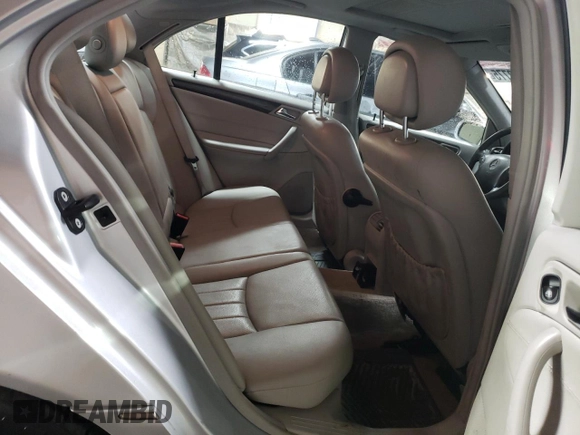 2006 Mercedes-Benz C 280 Luxury with VIN WDBRF92H16F762884, listed as a Copart auction lot 44983775 with 152,179 mi miles and Salvage Title. Bid and sale history available at DreamBid. Image 10.