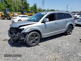 2019 Dodge Journey Crossroad z VIN 3C4PDCGG9KT838444, wystawiony jako Copart lot #52288615 z przebiegiem 120 383 mil mil oraz Szkoda całkowita • Salvage title. Historia ofert i sprzedaży dostępna na DreamBid. Obrazek 1.