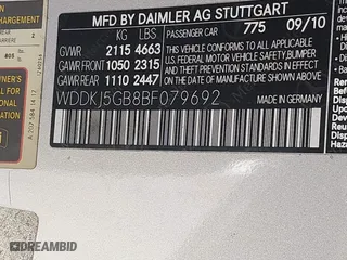 2011 Mercedes-Benz E-Class E 350 with VIN WDDKJ5GB8BF079692, listed as a IAAI auction lot 40794197 with 187,563 mi miles. Bid and sale history available at carsss.com. Image 9.
