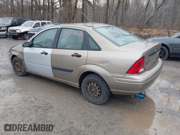 2003 Ford Focus LX with VIN 1FAFP33P33W267575, listed as a IAAI auction lot 41804406 with 106,957 mi miles and . Bid and sale history available at carsss.com. Image 3.