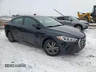 2017 Hyundai Elantra SE z VIN 5NPD84LFXHH172844, wystawiony jako Copart lot #45418985 z przebiegiem 96 169 mil mil oraz Szkoda całkowita • Salvage title. Historia ofert i sprzedaży dostępna na DreamBid. Obrazek 4.