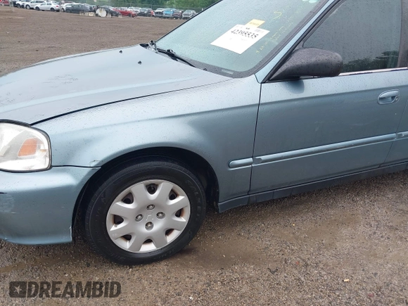 2000 Honda Civic VP z VIN 2HGEJ6612YH575604, wystawiony jako IAAI lot #42395535 z przebiegiem 164 185 mil mil oraz . Historia ofert i sprzedaży dostępna na DreamBid. Obrazek 19.