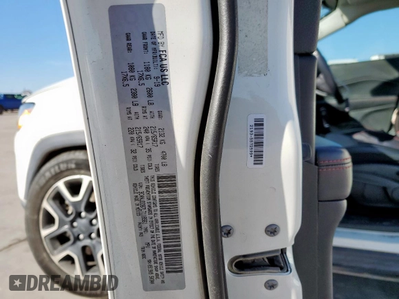 2020 Jeep Compass Trailhawk with VIN 3C4NJDDB7LT118561, listed as a Copart auction lot 46740025 with 61,286 mi miles and Salvage Title. Bid and sale history available at carsss.com. Image 14.