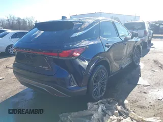 2024 Lexus RX 350h z VIN 2T2BBMCA7RC051251, wystawiony jako IAAI lot #41206305 z przebiegiem 4 876 mil mil oraz . Historia ofert i sprzedaży dostępna na DreamBid. Obrazek 4.