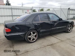 2001 Mercedes-Benz E-Class with VIN WDBJF65J61B307118, listed as a Copart auction lot 72564424 with Not Provided miles and Clean Title. Bid and sale history available at carsss.com. Image 3.