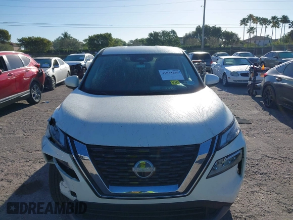2023 Nissan Rogue SV z VIN JN8BT3BA3PW437865, wystawiony jako IAAI lot #41834250 z przebiegiem 8 725 mil mil oraz . Historia ofert i sprzedaży dostępna na DreamBid. Obrazek 13.