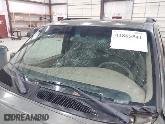 2002 Ford Explorer Sport Value с VIN 1FMYU60E42UD12982, выставлен на аукционе IAAI как лот 41865541 с пробегом 187 328 миль миль и . История ставок и продаж доступна на DreamBid. Изображение 6.