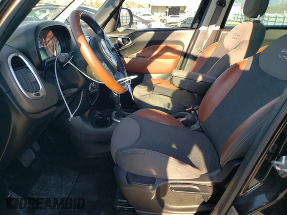 2014 FIAT 500L Trekking with VIN ZFBCFADH3EZ018810, listed as a Copart auction lot 78833464 with 103,258 mi miles and Clean Title. Bid and sale history available at carsss.com. Image 7.