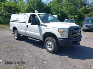 2014 Ford F-250 XL with VIN 1FTBF2B66EEA75168, listed as a IAAI auction lot 42786067 with 194,640 mi miles and . Bid and sale history available at DreamBid. Image 1.