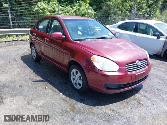 2008 Hyundai Accent GLS z VIN KMHCN46C88U276059, wystawiony jako IAAI lot #42567948 z przebiegiem 59 320 mil mil oraz . Historia ofert i sprzedaży dostępna na DreamBid. Obrazek 1.