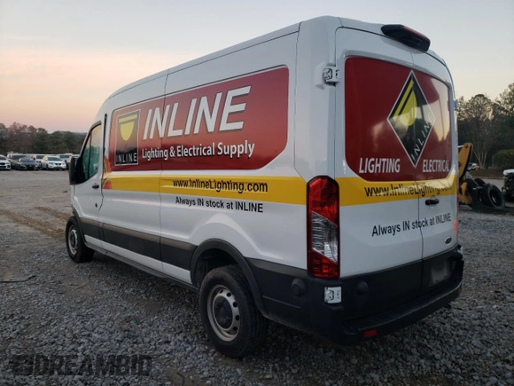 2022 Ford Transit Cargo with VIN 1FTBR1C81NKA73847, listed as a Copart auction lot 82311624 with 81,869 mi miles and Salvage title. Bid and sale history available at DreamBid. Image 2.