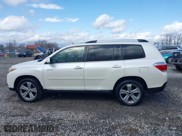2012 Toyota Highlander Limited with VIN 5TDDK3EH6CS122455, listed as a IAAI auction lot 41824335 with 154,149 mi miles. Bid and sale history available at carsss.com. Image 14.