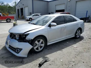 2014 Toyota Camry L with VIN 4T1BF1FK5EU451197, listed as a Copart auction lot 50541835 with 134,529 mi miles and Salvage Title. Bid and sale history available at carsss.com. Image 1.