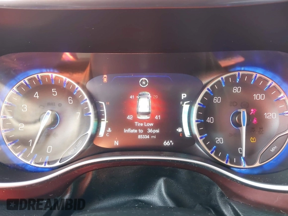 2020 Chrysler Pacifica Limited with VIN 2C4RC1GG1LR176086, listed as a IAAI auction lot 42255135 with 85,334 mi miles and . Bid and sale history available at DreamBid. Image 7.
