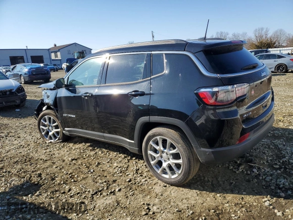 2024 Jeep Compass Latitude Lux with VIN 3C4NJDFN1RT104509, listed as a Copart auction lot 45454915 with 31 mi miles and Salvage title. Bid and sale history available at DreamBid. Image 2.