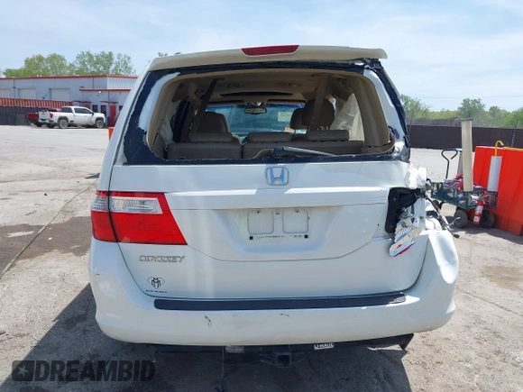 2007 Honda Odyssey EX-L with VIN 5FNRL38617B141003, listed as a IAAI auction lot 39232543 with 195,096 mi miles and . Bid and sale history available at DreamBid. Image 16.