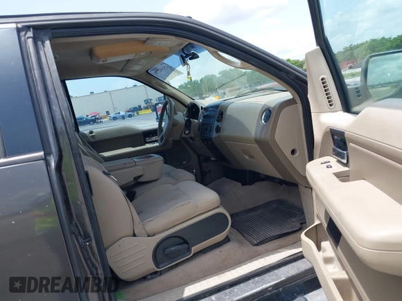 2006 Ford F-150 XLT with VIN 1FTPX14596NA46007, listed as a IAAI auction lot 42456270 with 285,218 mi miles and . Bid and sale history available at DreamBid. Image 5.