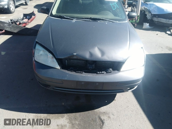 2007 Ford Focus S with VIN 1FAFP34N77W353068, listed as a IAAI auction lot 34978305 with 1 mi miles. Bid and sale history available at carsss.com. Image 6.
