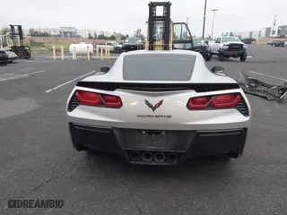 2014 Chevrolet Corvette Stingray Z51 2LT with VIN 1G1YJ2D70E5121214, listed as a IAAI auction lot 41763535 with 1 mi miles. Bid and sale history available at carsss.com. Image 17.