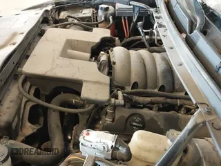 2020 GMC Yukon SLT z VIN 1GKS2BKC6LR232354, wystawiony jako IAAI lot #41313325 z przebiegiem 107 960 mil mil oraz . Historia ofert i sprzedaży dostępna na DreamBid. Obrazek 20.