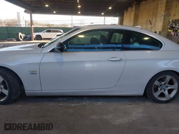 2013 BMW 3 Series 335i xDrive with VIN WBAKF9C5XDE672706, listed as a IAAI auction lot 41655252 with 166,402 mi miles and . Bid and sale history available at DreamBid. Image 15.