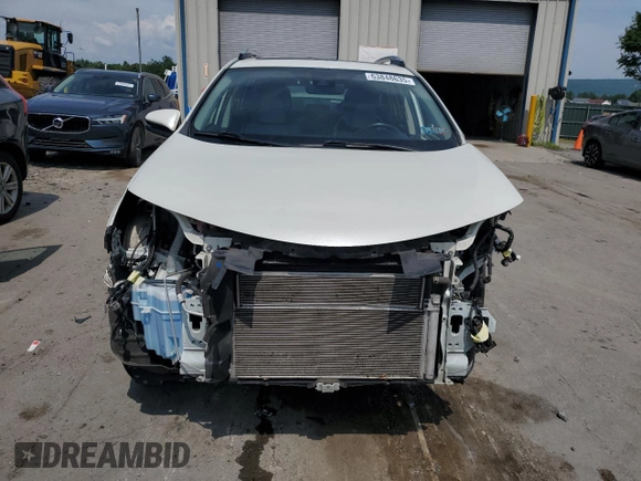2016 Toyota RAV4 Limited with VIN JTMDJREV4GD026028, listed as a Copart auction lot 63848635 with 90,104 mi miles and Salvage title. Bid and sale history available at DreamBid. Image 5.