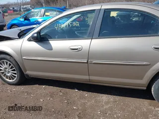 2004 Chrysler Sebring with VIN 1C3EL56T54N104363, listed as a IAAI auction lot 41814502 with 153,289 mi miles and . Bid and sale history available at DreamBid. Image 14.