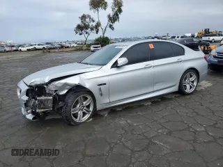 2012 BMW 5 Series 550i z VIN WBAFR9C57CDV59261, wystawiony jako Copart lot #50534285 z przebiegiem 107 012 mil mil oraz Szkoda całkowita • Salvage title. Historia ofert i sprzedaży dostępna na DreamBid. Obrazek 1.