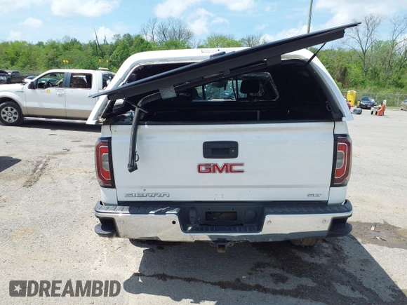 2018 GMC Sierra 1500 SLT z VIN 3GTU2NEC9JG240754, wystawiony jako IAAI lot #41890229 z przebiegiem 183 966 mil mil oraz . Historia ofert i sprzedaży dostępna na DreamBid. Obrazek 16.