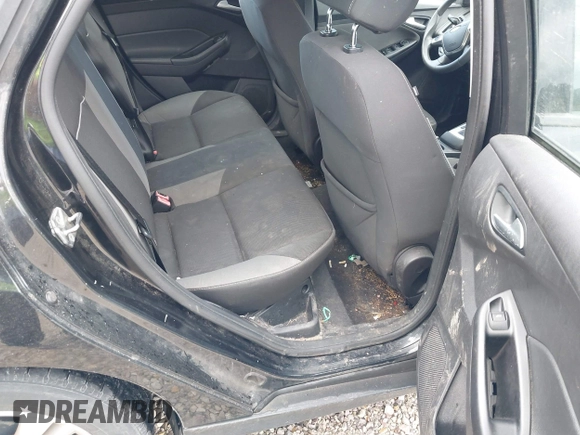 2013 Ford Focus SE z VIN 1FADP3F28DL232167, wystawiony jako IAAI lot #42551700 z przebiegiem 190 117 mil mil oraz . Historia ofert i sprzedaży dostępna na DreamBid. Obrazek 8.