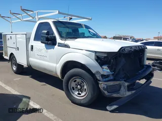 2012 Ford F-250 XL with VIN 1FDBF2A69CEA93920, listed as a IAAI auction lot 41814341 with 214,787 mi miles and . Bid and sale history available at DreamBid. Image 1.