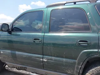 2003 Chevrolet Tahoe Z71 with VIN 1GNEK13Z33R245611, listed as a IAAI auction lot 42481140 with 260,757 mi miles and . Bid and sale history available at DreamBid. Image 14.