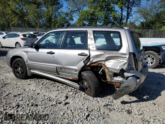 2006 Subaru Forester 2.5 X with VIN JF1SG63676H713811, listed as a Copart auction lot 68847304 with 188,256 mi miles and Salvage Title. Bid and sale history available at carsss.com. Image 2.
