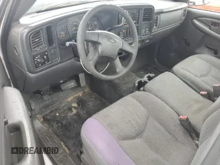 2003 Chevrolet Silverado 1500 with VIN 1GCEC14V83Z101862, listed as a Copart auction lot 71756724 with 243,452 mi miles and Salvage Title. Bid and sale history available at carsss.com. Image 8.