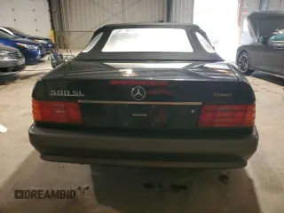 1992 Mercedes-Benz 500 z VIN WDBFA66E5NF040865, wystawiony jako Copart lot #57905205 z przebiegiem 95 158 mil mil oraz Tytuł czysty. Historia ofert i sprzedaży dostępna na DreamBid. Obrazek 6.