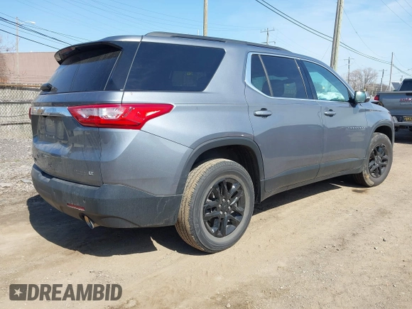 2021 Chevrolet Traverse LT Cloth with VIN 1GNERGKW5MJ183750, listed as a IAAI auction lot 41833143 with 38,685 mi miles. Bid and sale history available at carsss.com. Image 4.
