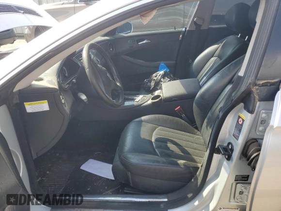 2009 Mercedes-Benz CLS 550 with VIN WDDDJ72X59A151589, listed as a Copart auction lot 55443365 with 184,996 mi miles and Salvage title. Bid and sale history available at DreamBid. Image 7.