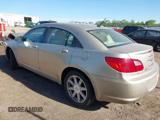 2009 Chrysler Sebring Limited z VIN 1C3LC56V29N561843, wystawiony jako IAAI lot #42286794 z przebiegiem 60 182 mil mil oraz . Historia ofert i sprzedaży dostępna na DreamBid. Obrazek 3.