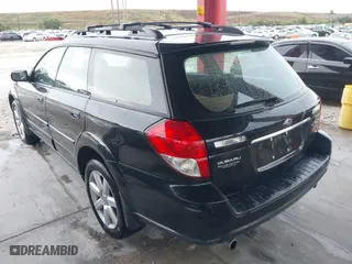 2008 Subaru Outback (Natl) i with VIN 4S4BP61C887335103, listed as a IAAI auction lot 41400728 with 172,206 mi miles. Bid and sale history available at carsss.com. Image 3.