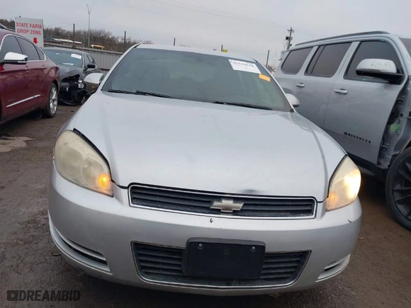 2009 Chevrolet Impala 3.5L LT with VIN 2G1WT57N691176884, listed as a IAAI auction lot 41516638 with NaN miles. Bid and sale history available at carsss.com. Image 12.