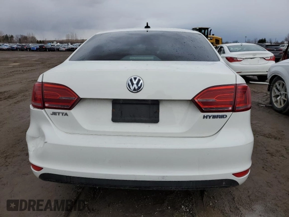 2013 Volkswagen Jetta Hybrid SE z VIN 3VW637AJ9DM260639, wystawiony jako Copart lot #48569535 z przebiegiem 101 759 mil mil oraz Szkoda całkowita • Salvage title. Historia ofert i sprzedaży dostępna na DreamBid. Obrazek 6.